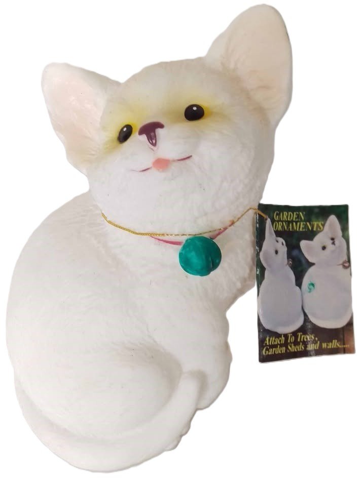 White Plastic Garden Cat Ornament